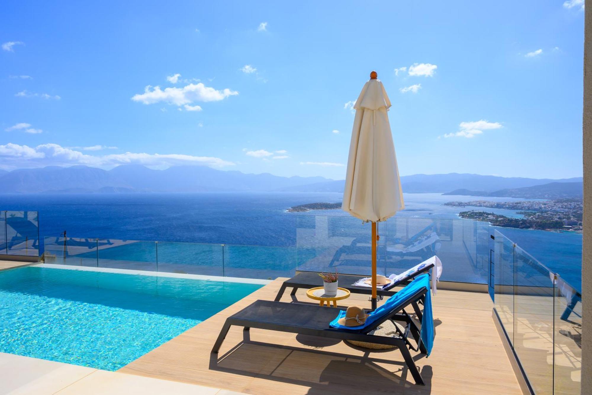 Majestic View Villas อายิโอสนิโกลาโอส ภายนอก รูปภาพ