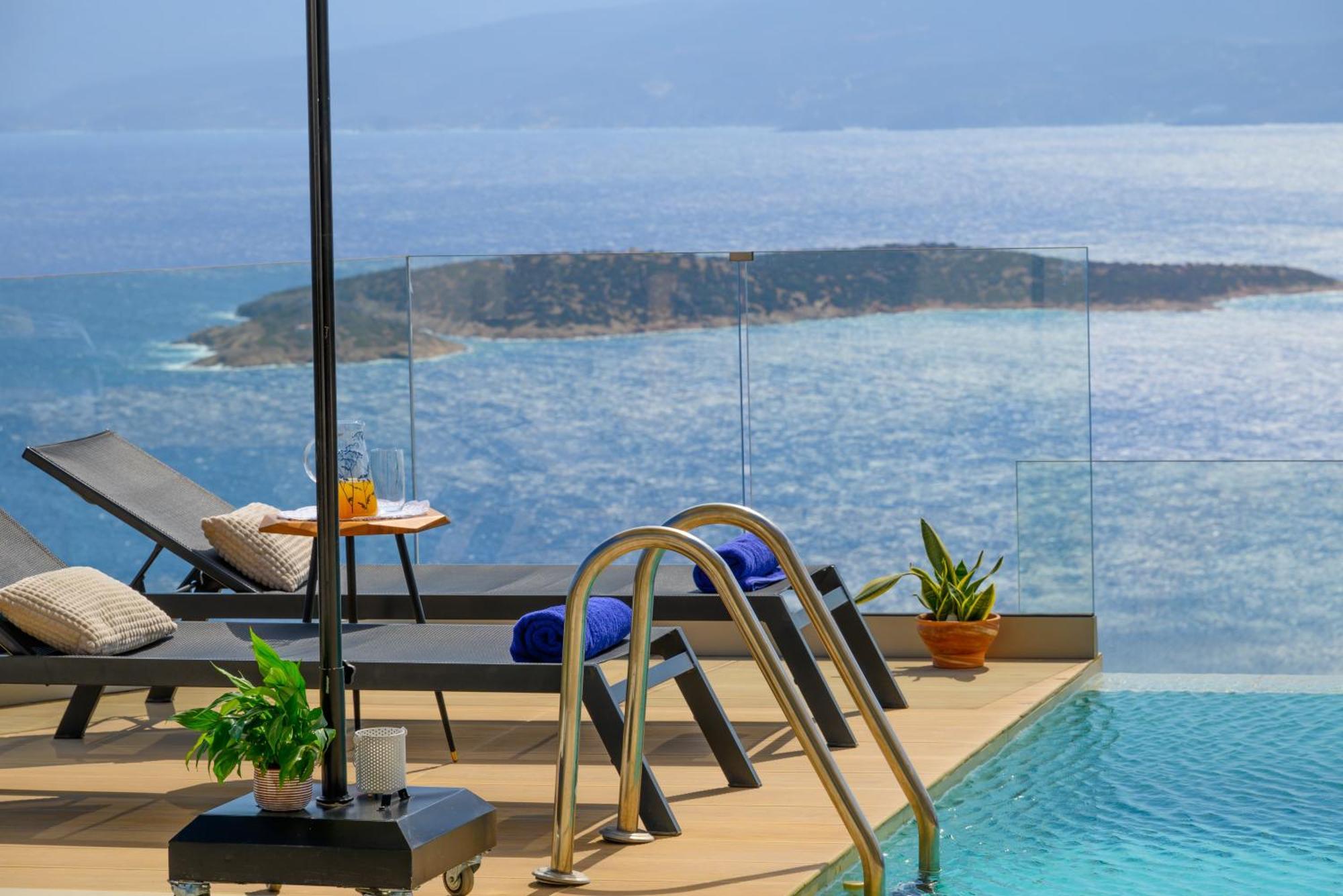 Majestic View Villas อายิโอสนิโกลาโอส ภายนอก รูปภาพ