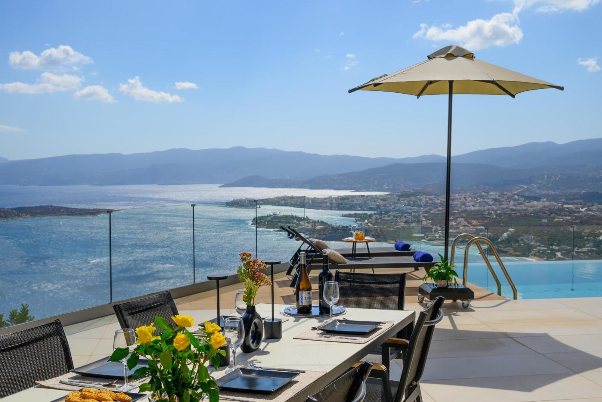 Majestic View Villas อายิโอสนิโกลาโอส ภายนอก รูปภาพ