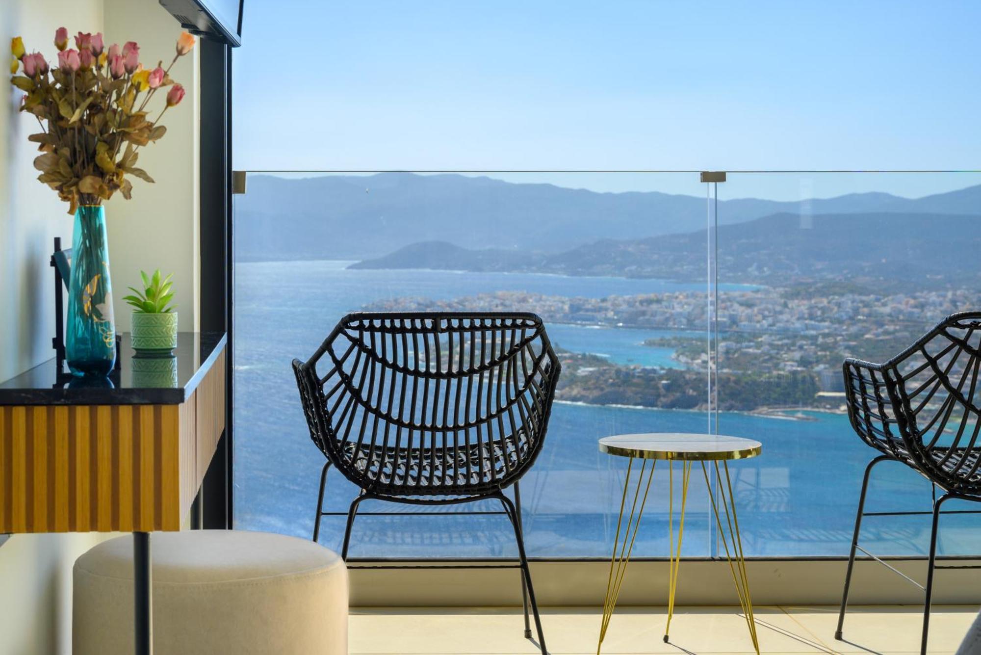 Majestic View Villas อายิโอสนิโกลาโอส ภายนอก รูปภาพ