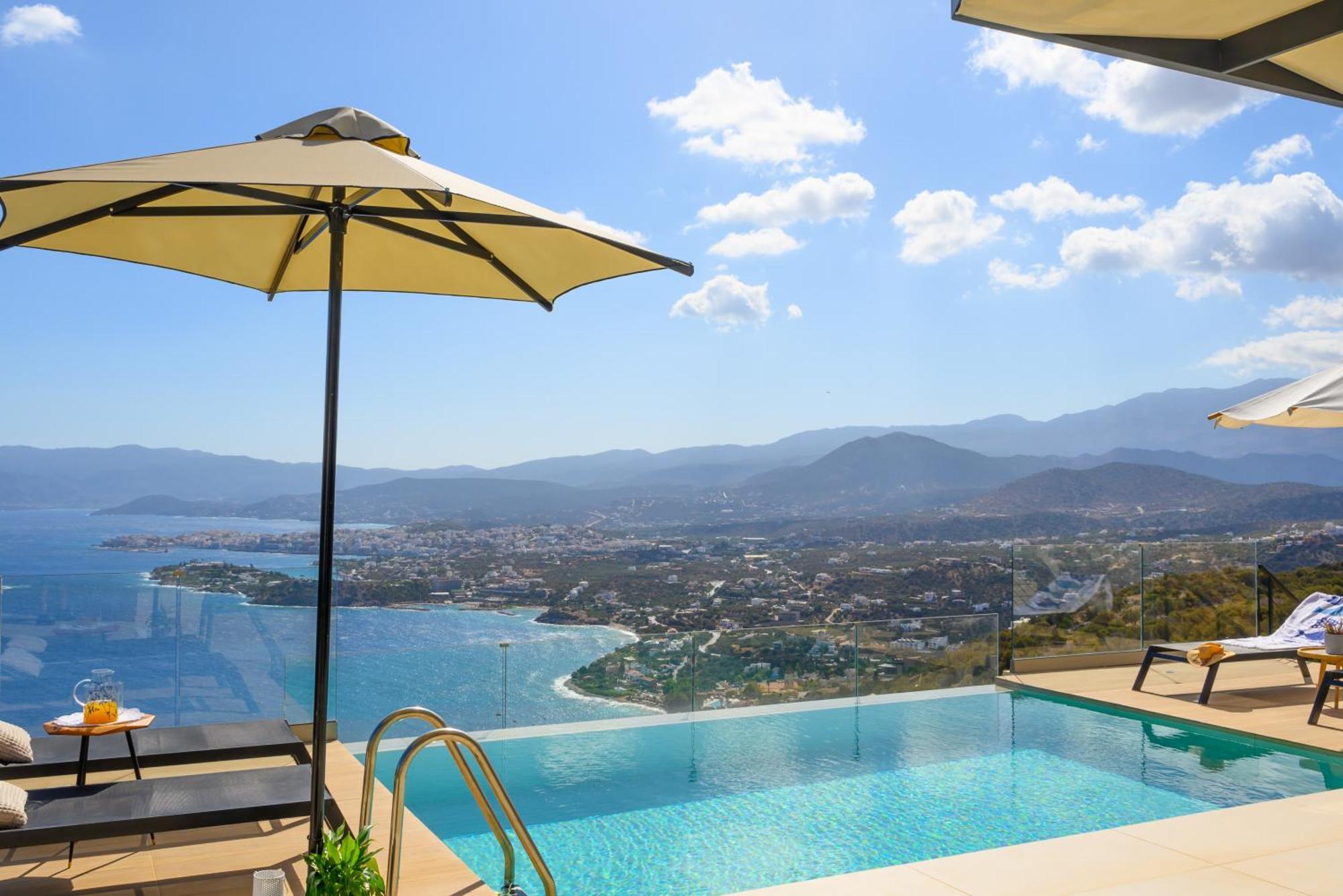 Majestic View Villas อายิโอสนิโกลาโอส ภายนอก รูปภาพ